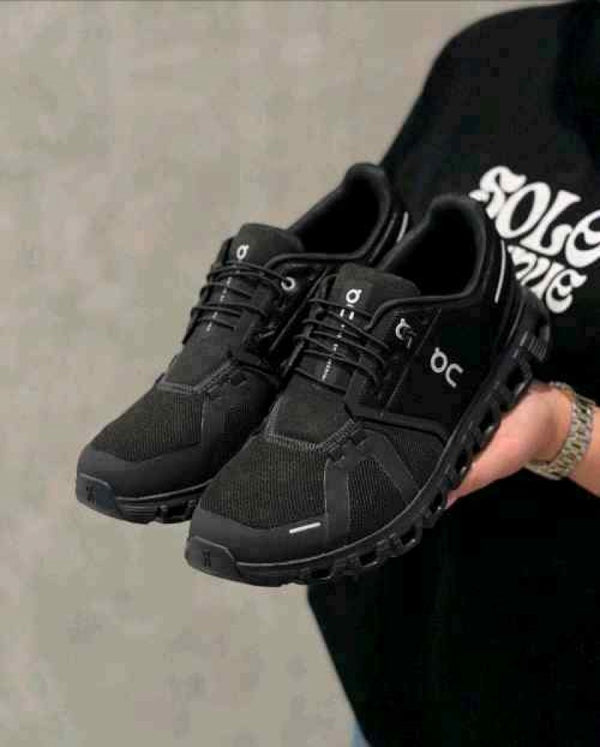 On Running Cloud 6 Waterproof Full Black 162
