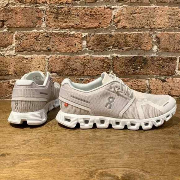 On Running Cloud 5 Pearl White 1269