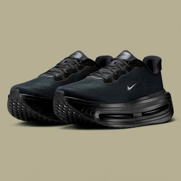 Nike Vomero Premium Black 2690