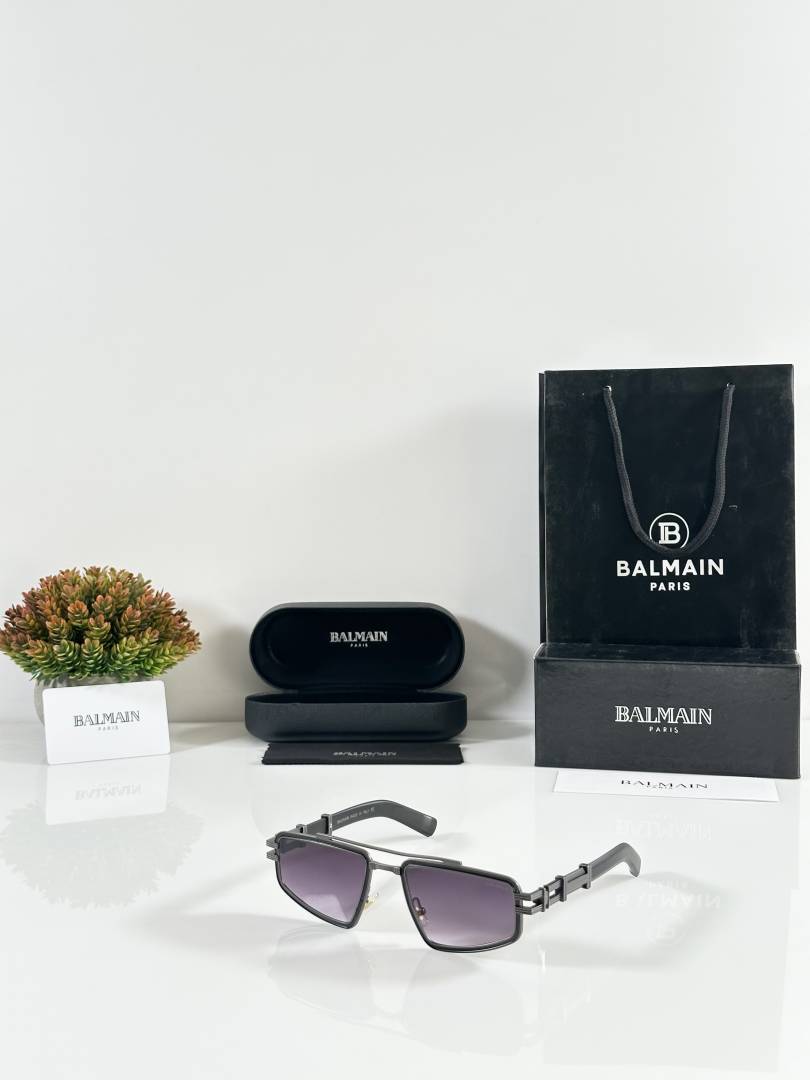 Balmain 0250 Black DC