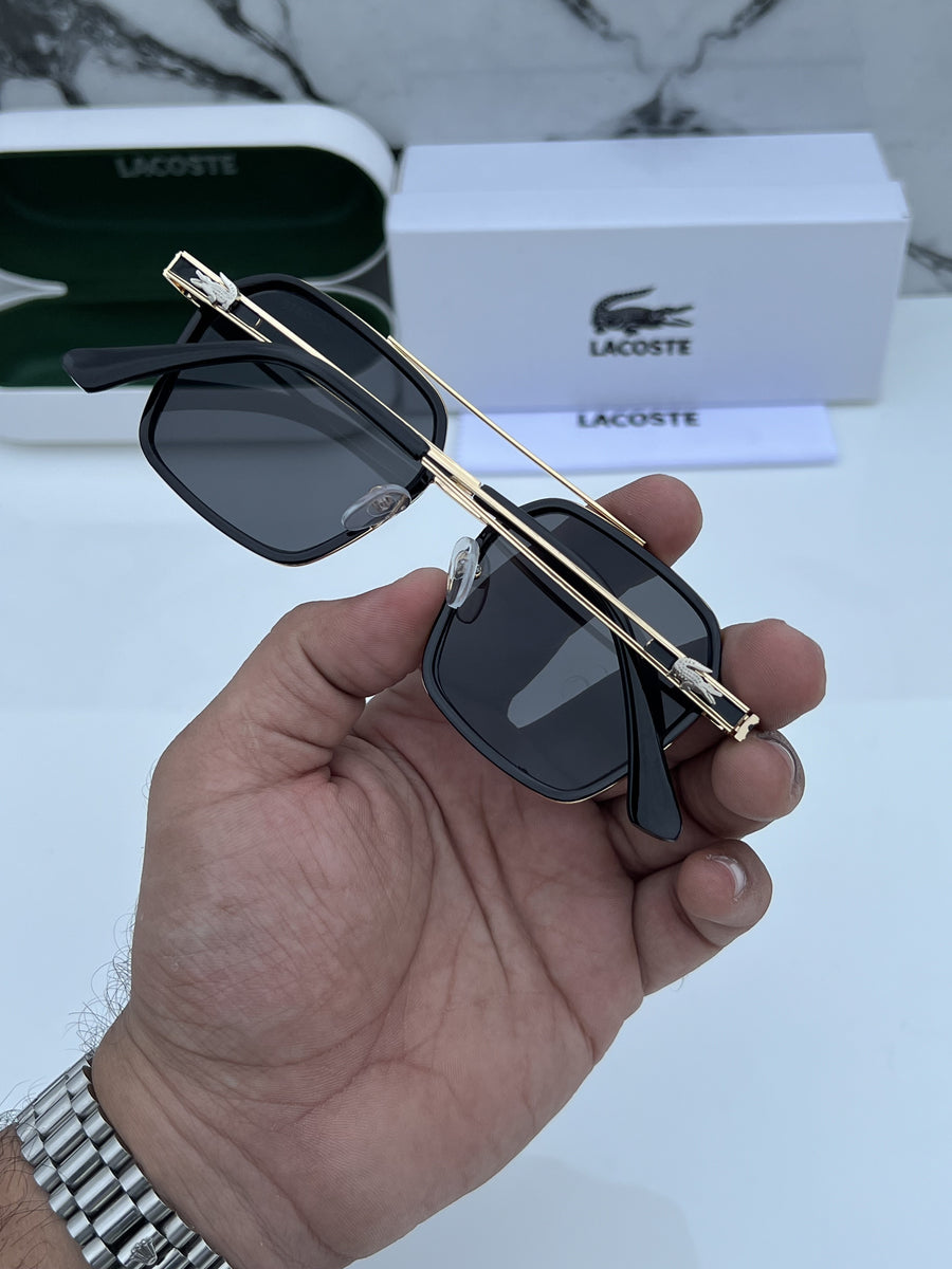 Lacoste_9239_gold_black