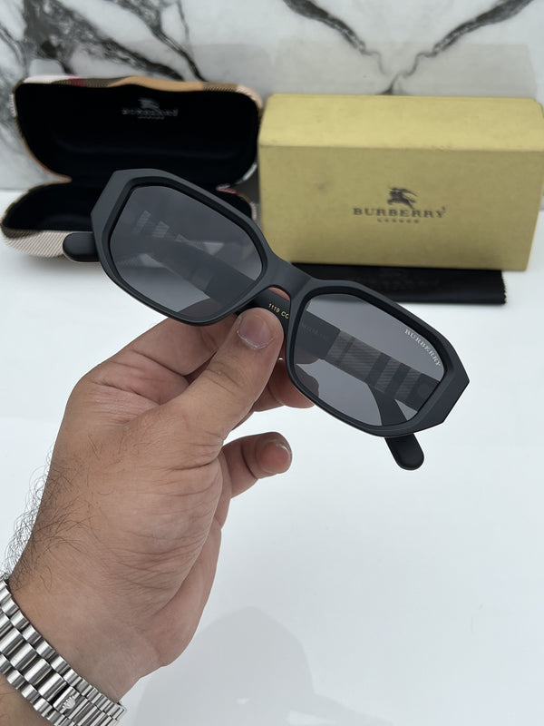 Burberry_1119_black