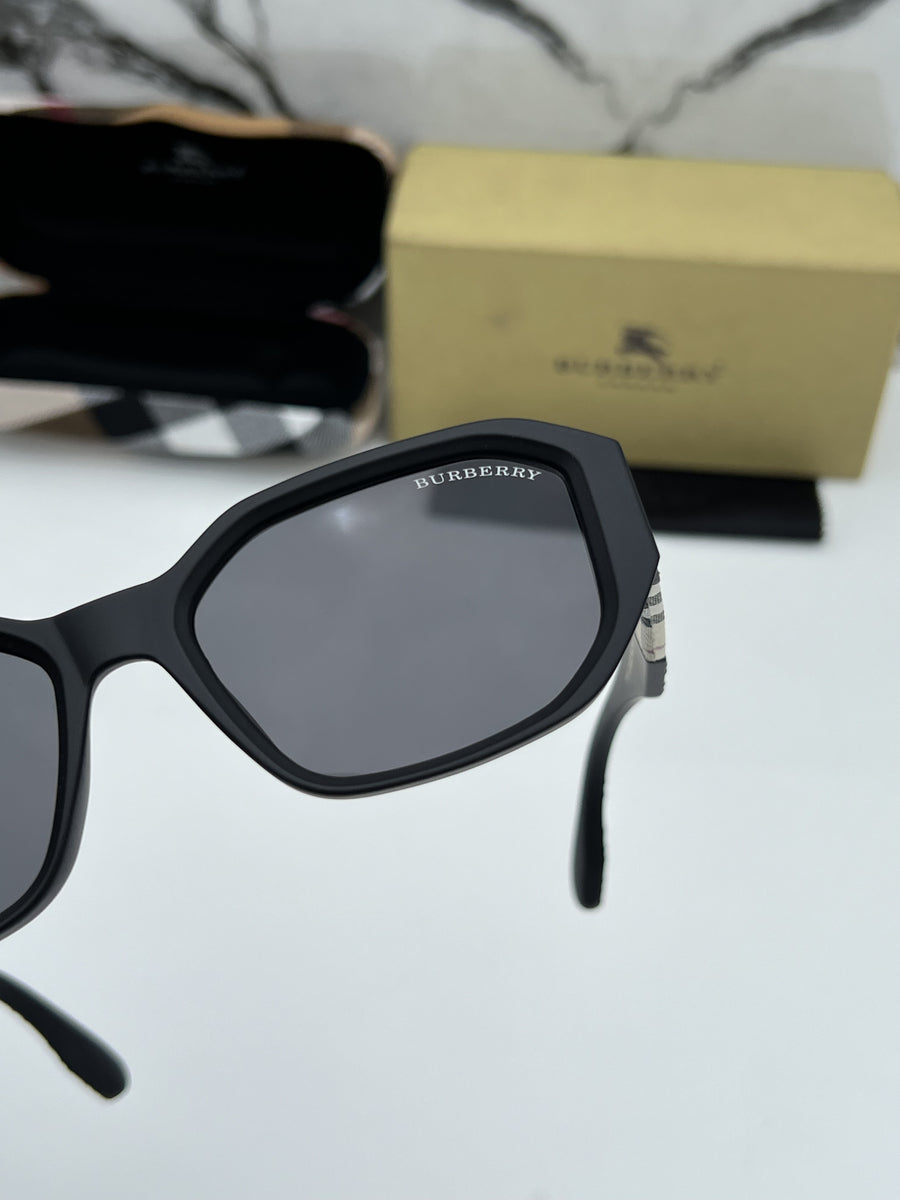 Burberry_1119_black