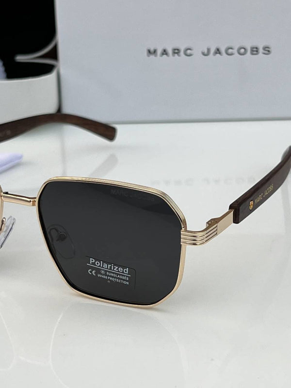 Marc_jacobs_14103_gold_black