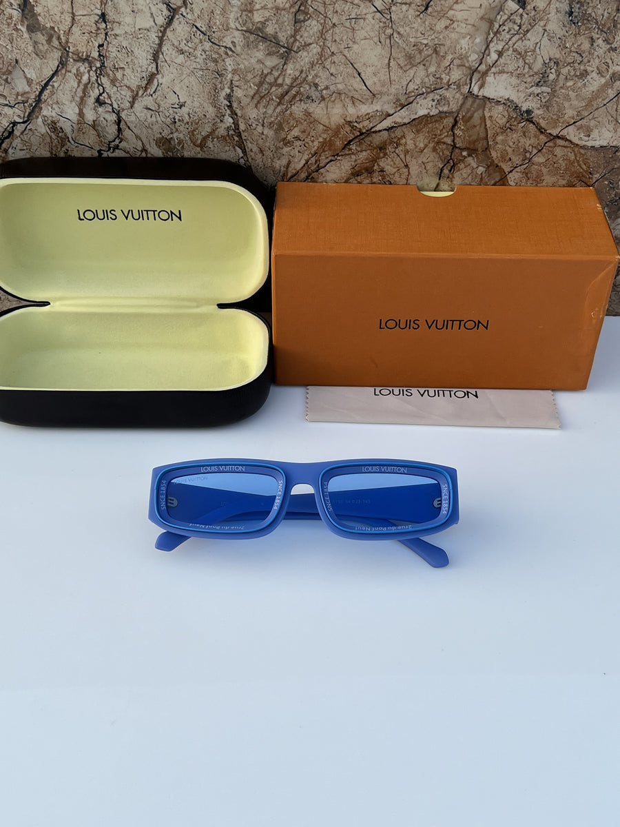 Louis Vuitton_6190_blue