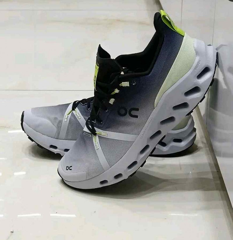 On Cloudsurfer Trail Blue 2618