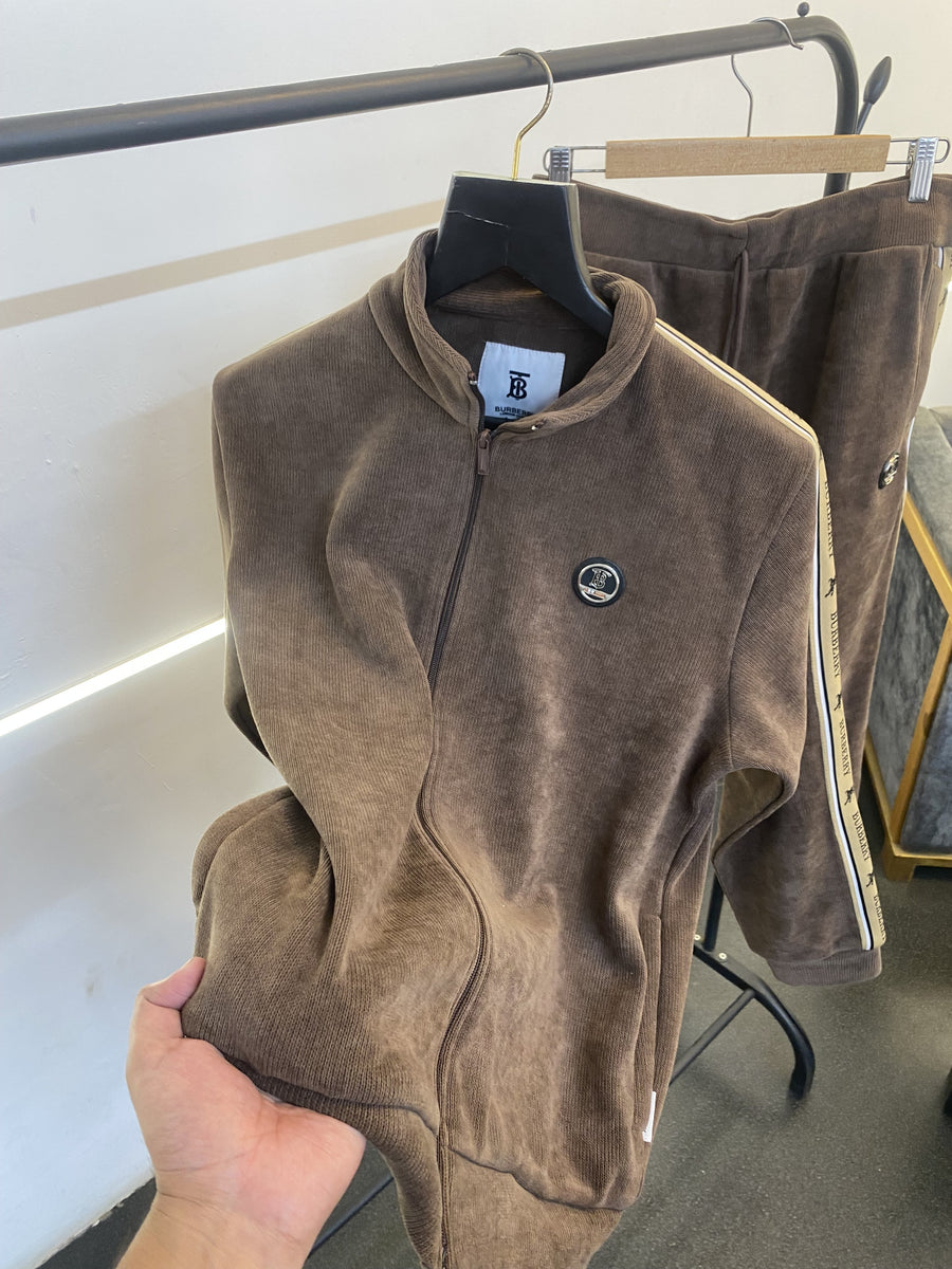 Burberry heavy gsm zipper track suit with premium steel logo and brand strip brown