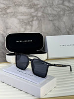 Marc_jacobs_300_glossy_black