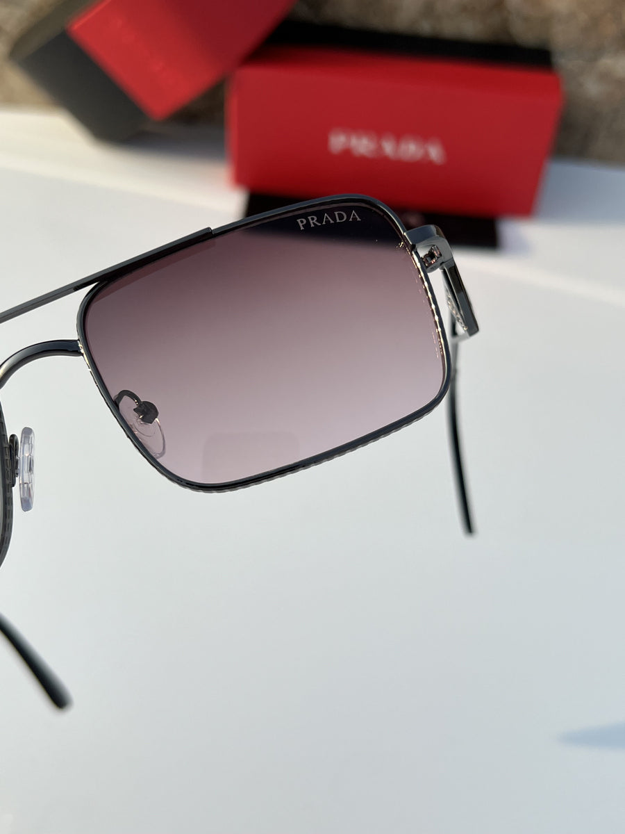 Prada_489_pink