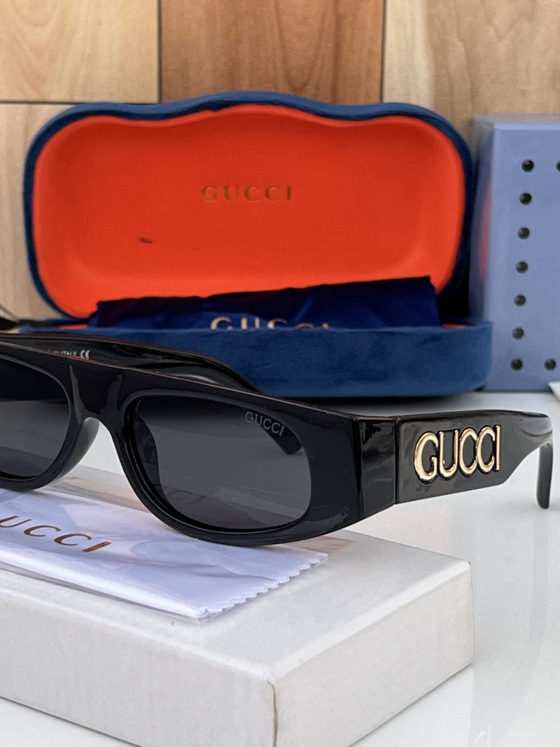 Gucci_58090_full_black