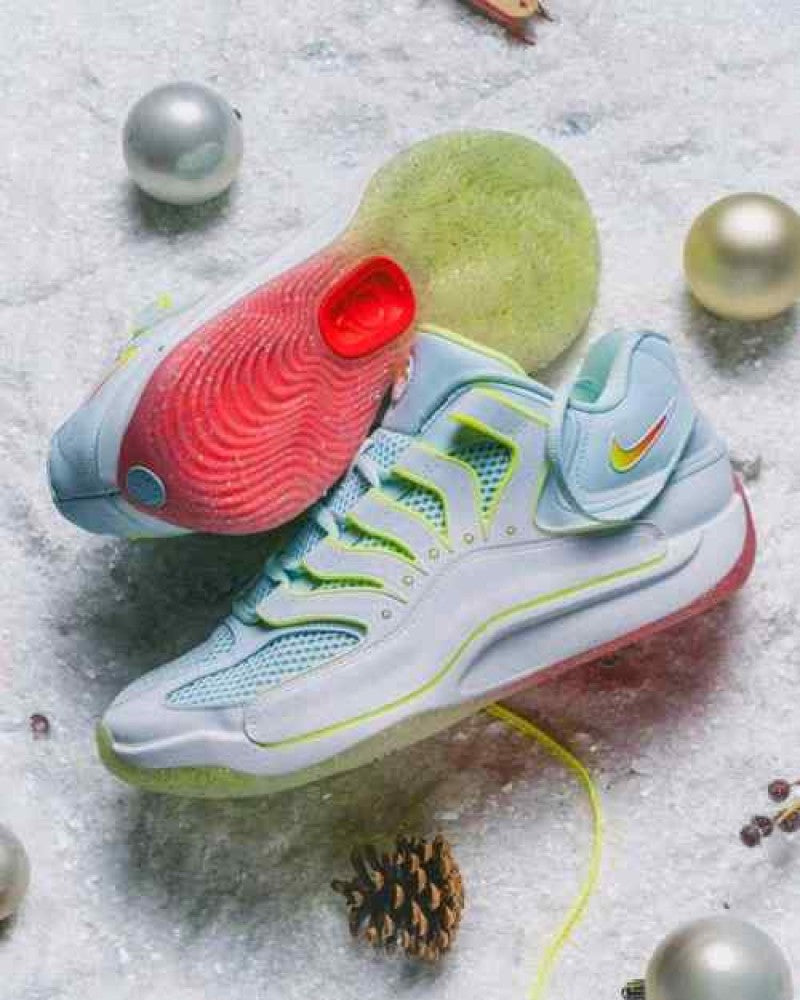Nike KD 18 Christmas 2627