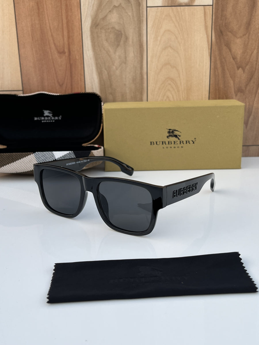 Burberry_wayfero_full_black