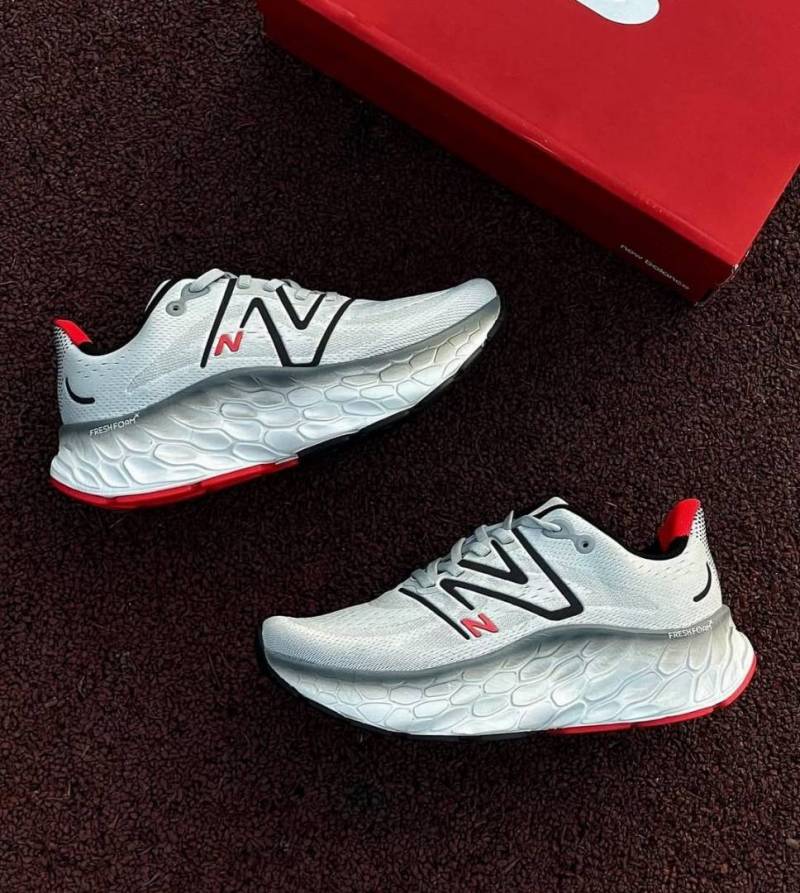 New Balence NB Fresh Foam X More v4 Marathon Cushioned Running Shoes Grey