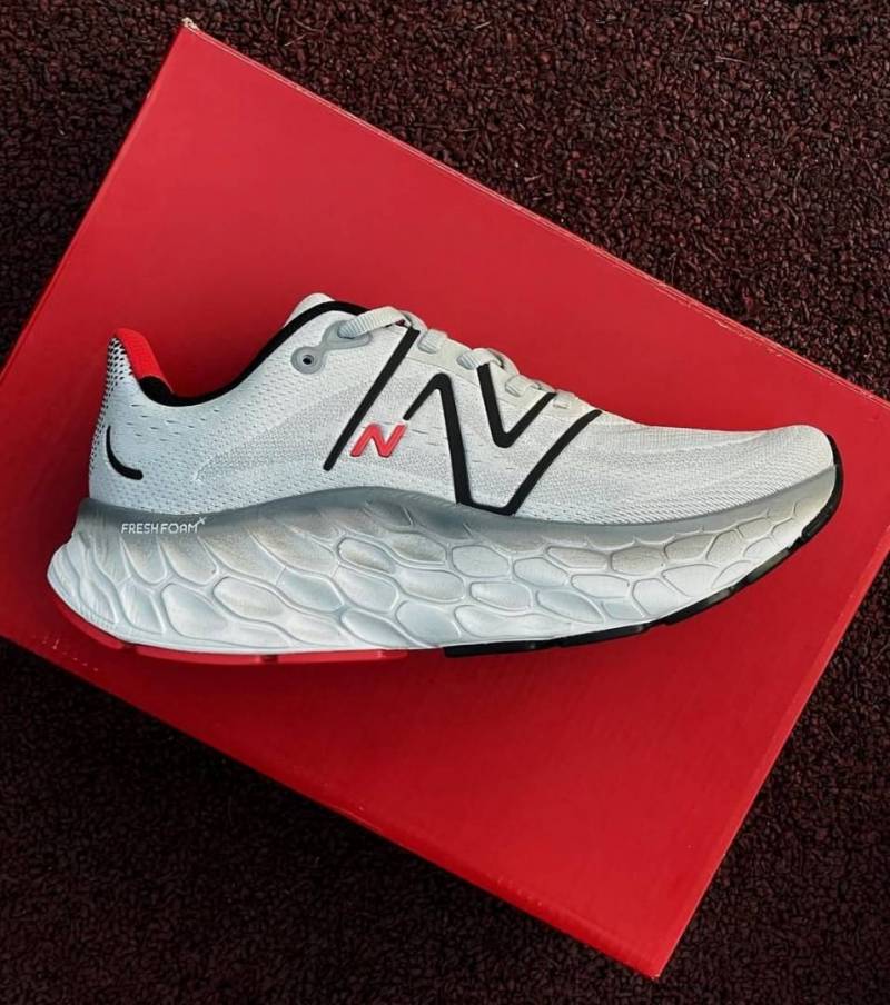New Balence NB Fresh Foam X More v4 Marathon Cushioned Running Shoes Grey