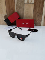 Prada_144_grey