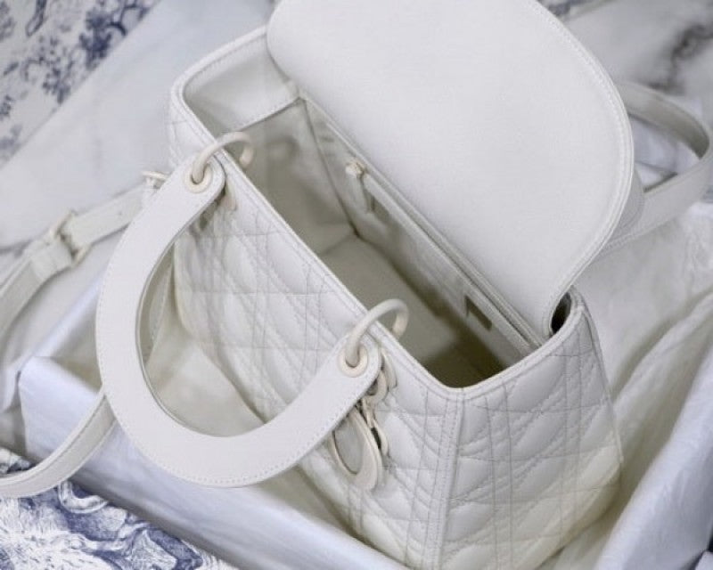 Dior_Lady_My_ABC_Matte_White_With_OG_Box_&_Dust_Bag_(White-384)