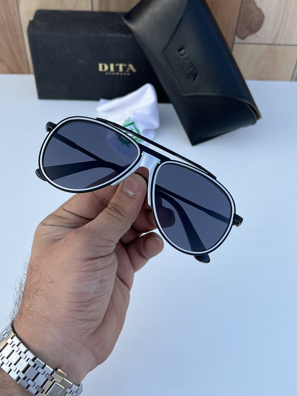 Dita_3412_black