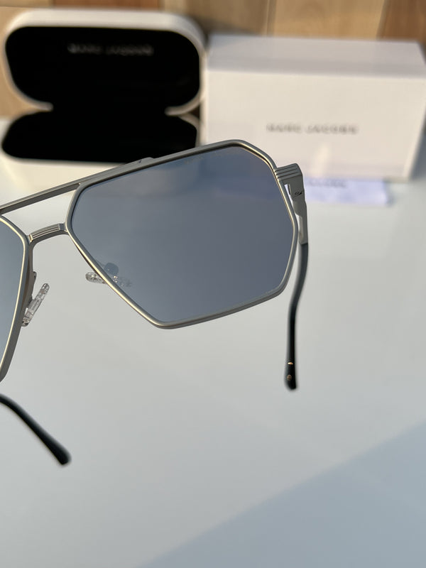 Marc_jacobs_510_silver_mercury