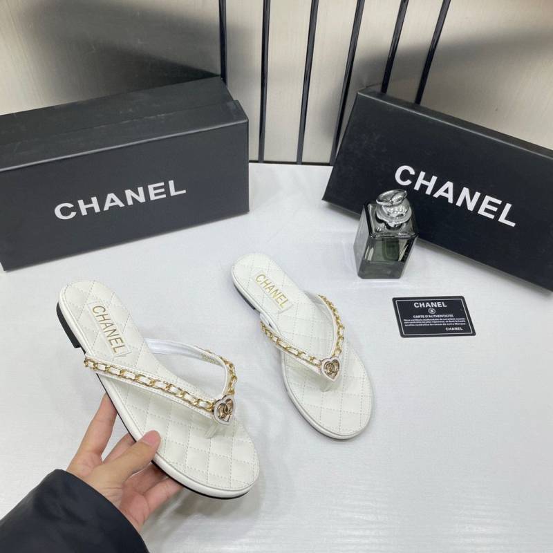 Chanel_Onsale_Thong_Flats_With_OriginalBox