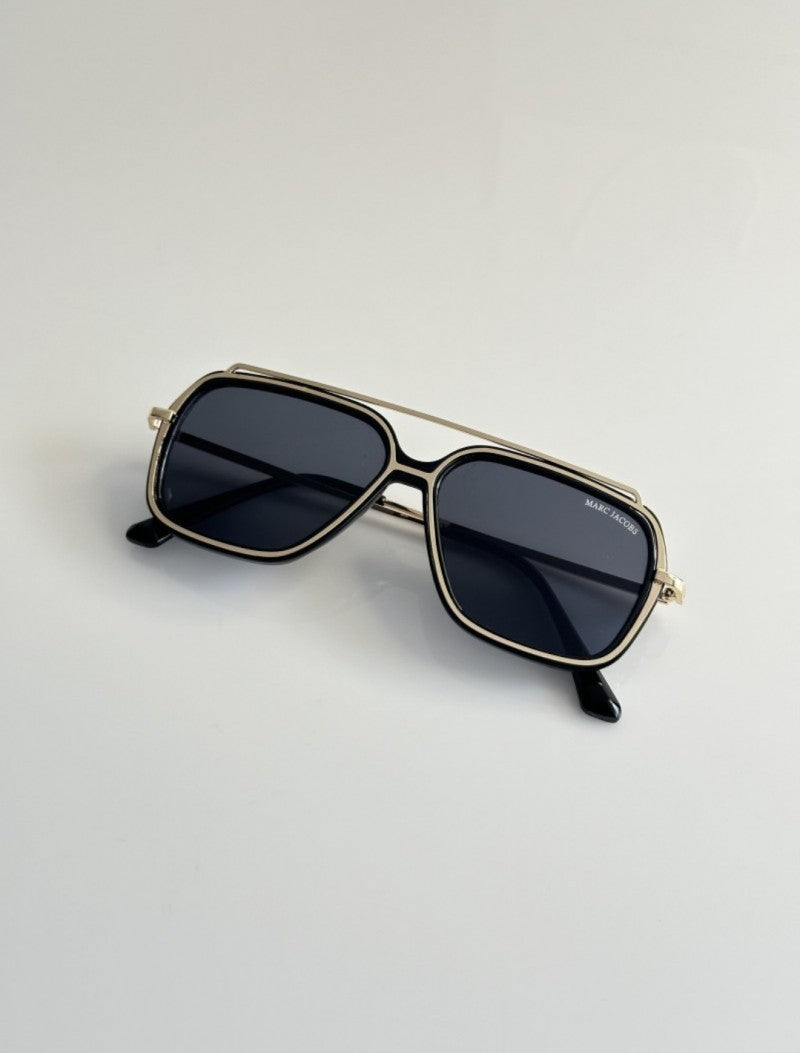 Marc Jacobs classy