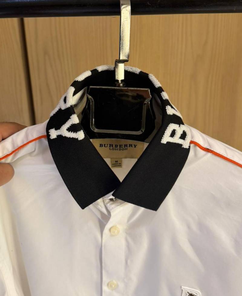 Burberry IMPORTED STORE ARTICLE SHIRT