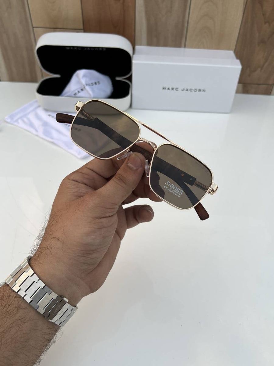 Marc_jacobs_14104_gold_brown