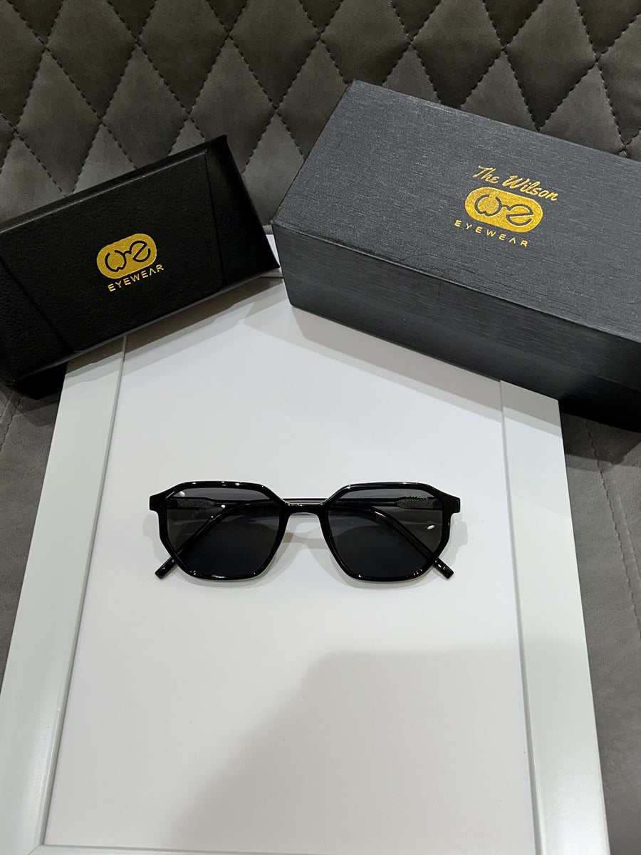 The wilson 6242 full black