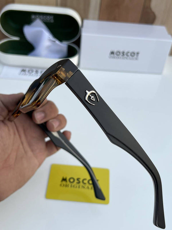 Moscot_33804_black_tiger