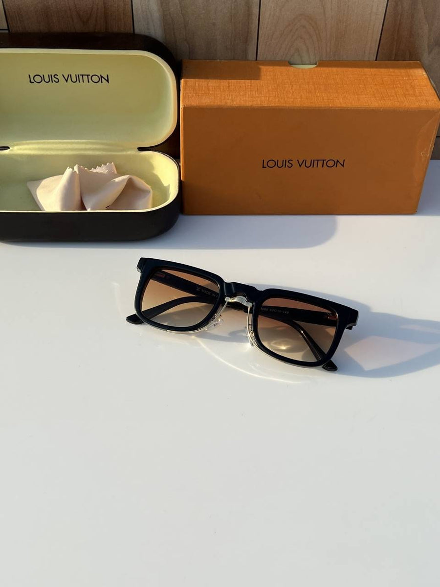 Louis Vuitton_1008_brown