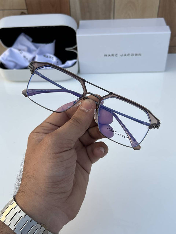 Marc_jacobs_brown_frame