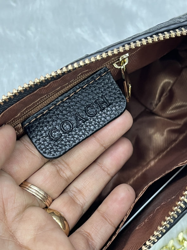 Coach_Large_Black_Wristlet_With_DustCover