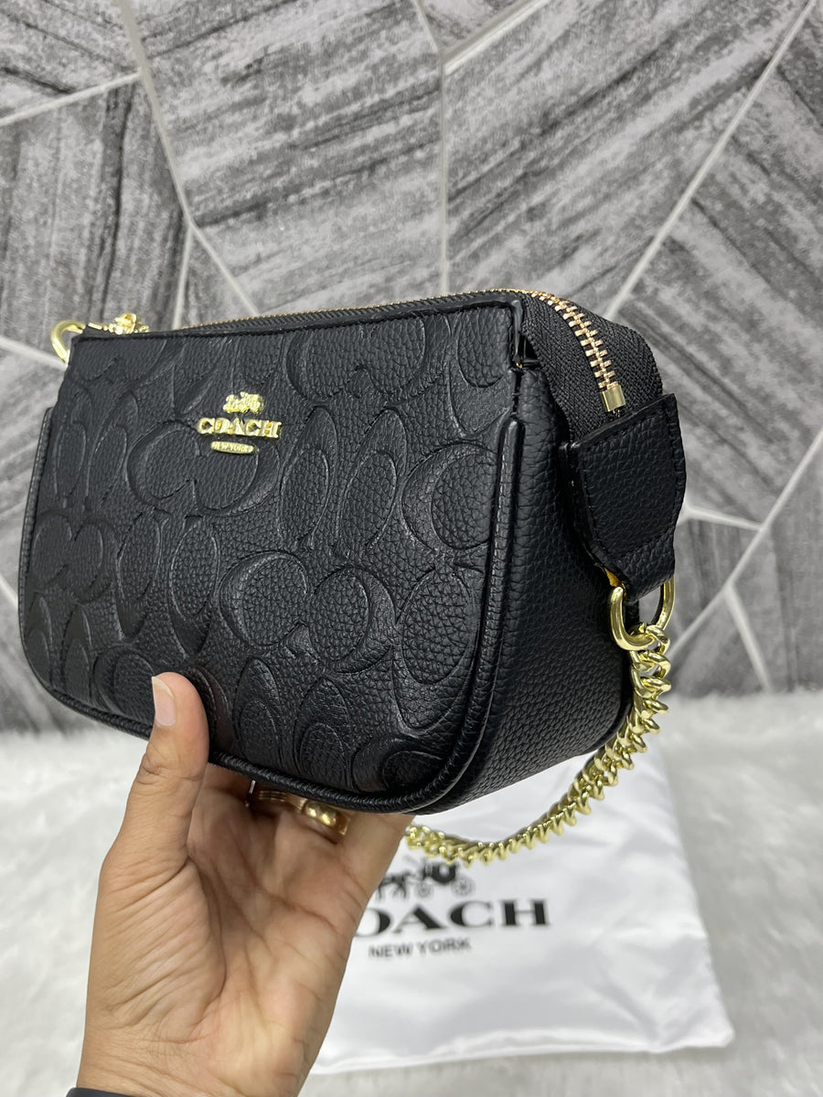 Coach_Large_Black_Wristlet_With_DustCover