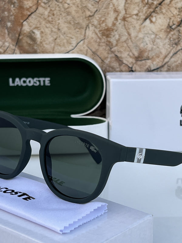 Lacoste_5906_matt_green