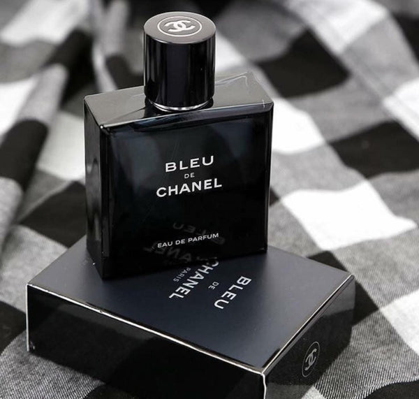 BLEU DE CHANNEL