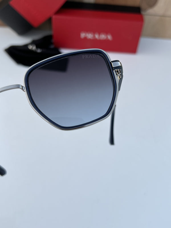 Prada_400_silver_blue
