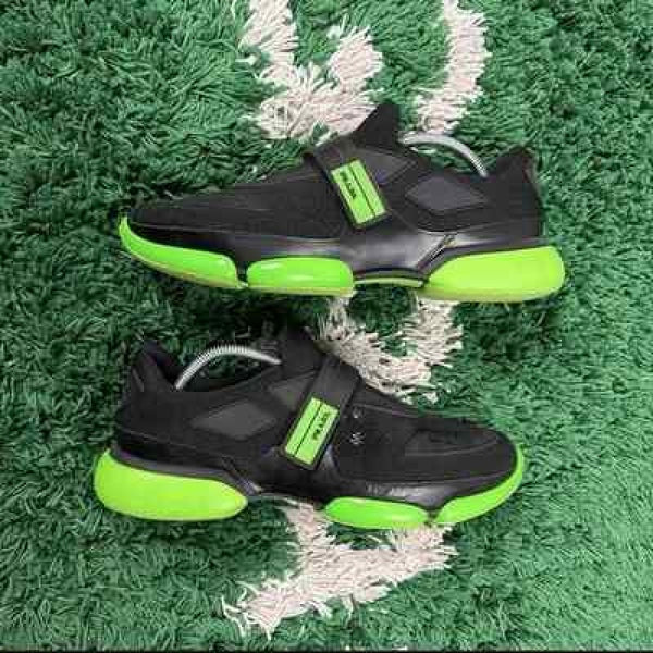 Praddaa Cloudbust Knit Black Green