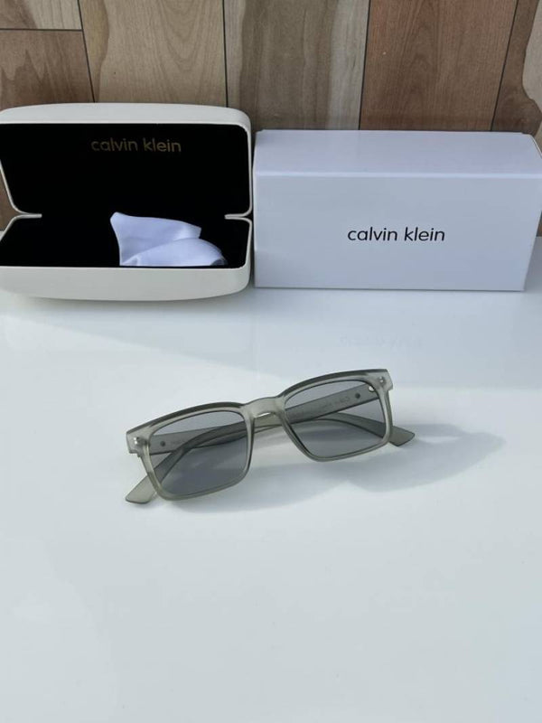 Calvin kline_Y10_green