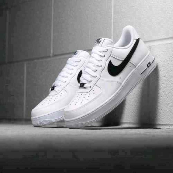 Nike airforce 1 white black swoosh