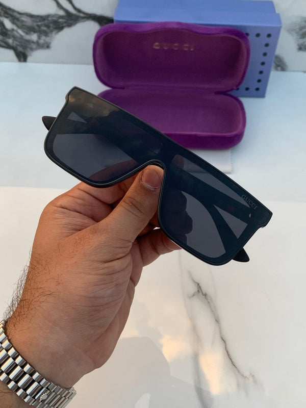 Gucci_21016_black