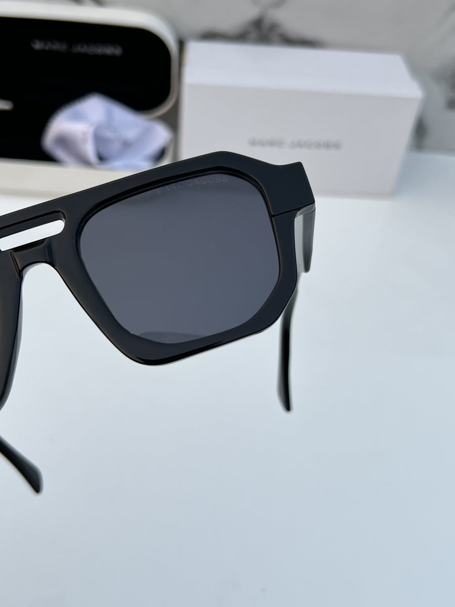 Marc_jacobs_3753_black