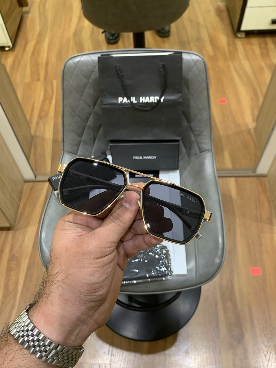 Paul hardy 019 gold black