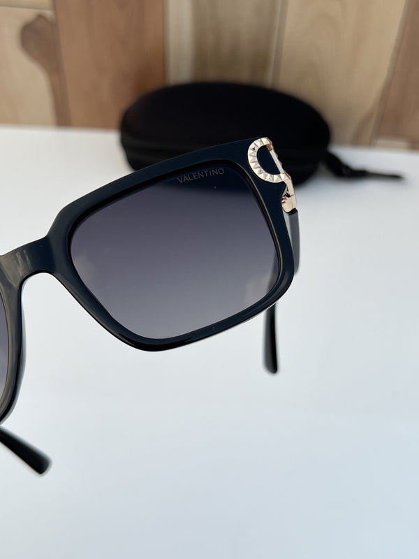 Valentino_80119_black