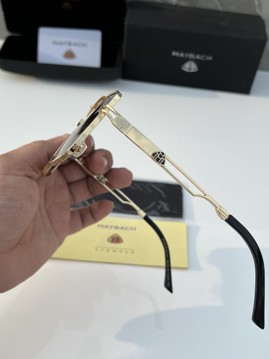Maybach_72317_gold_wine