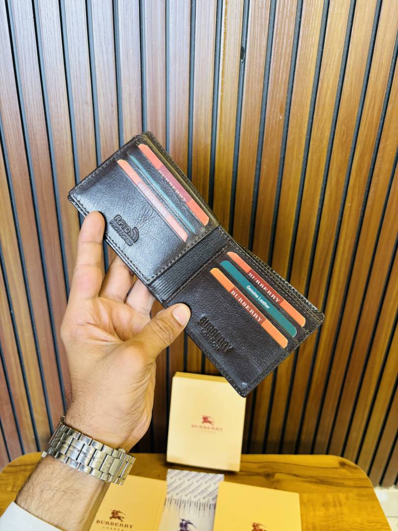 125 BURBERY PREMIUM QUALITY WALLET