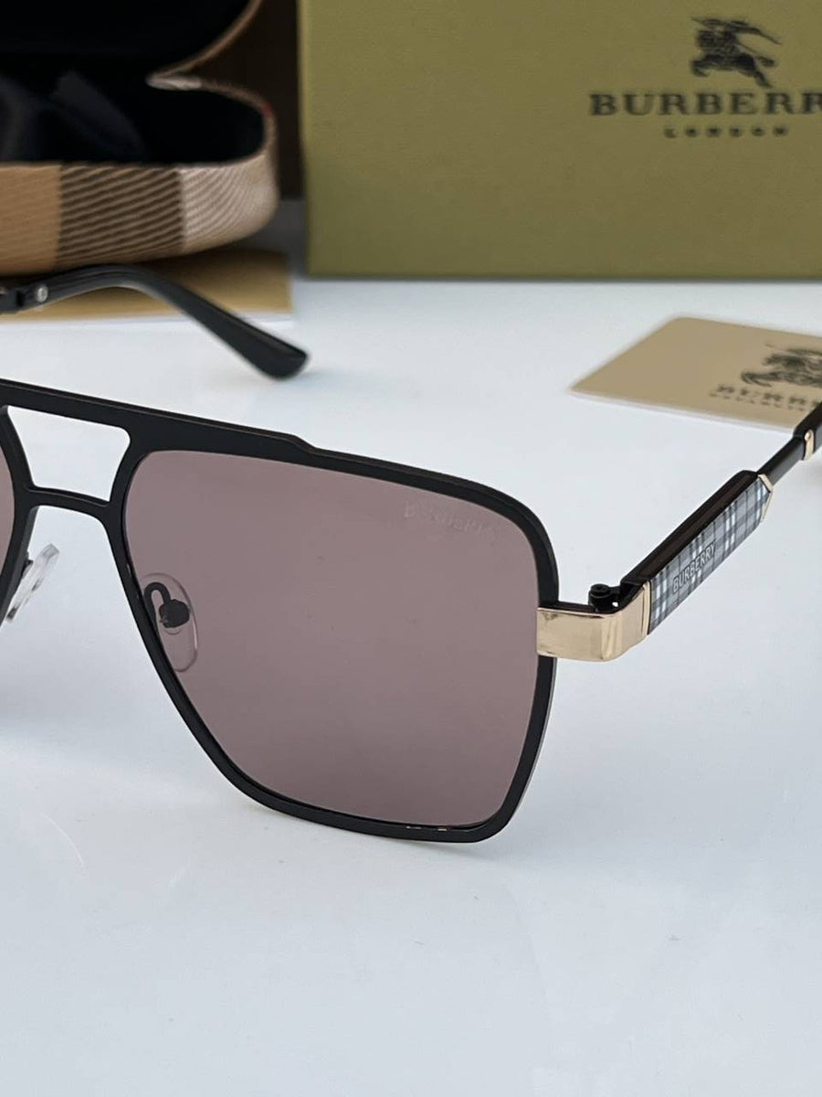 Burberry_7939_black_candy