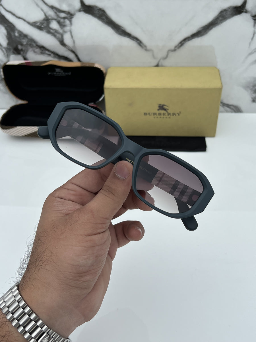 Burberry_1119_green