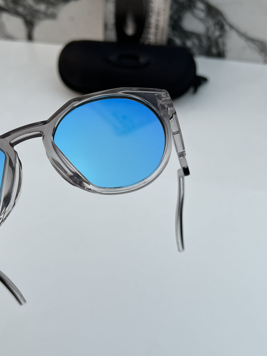 Oakley_9464_grey_aqua