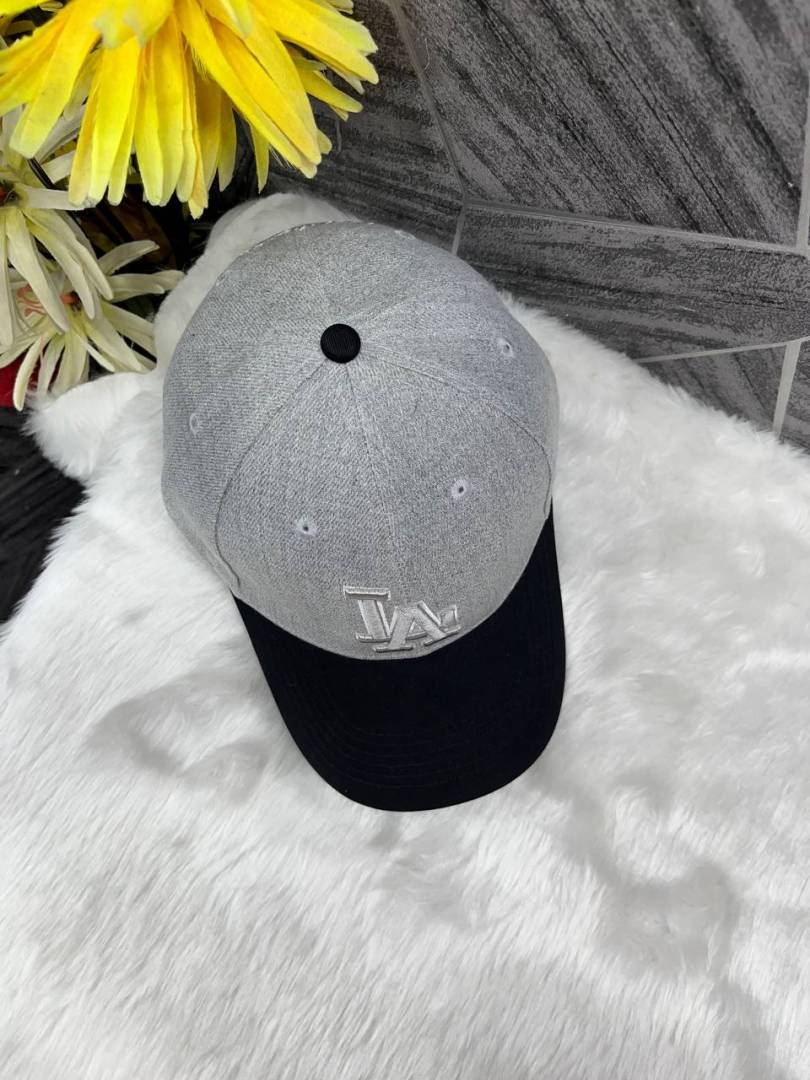 Los Angeles Lakers Dual Tone Grey And Black Premium Unisex Cap With Safety Box