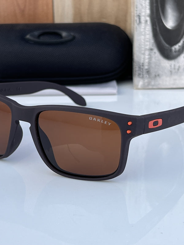 Oakley_3338_brown