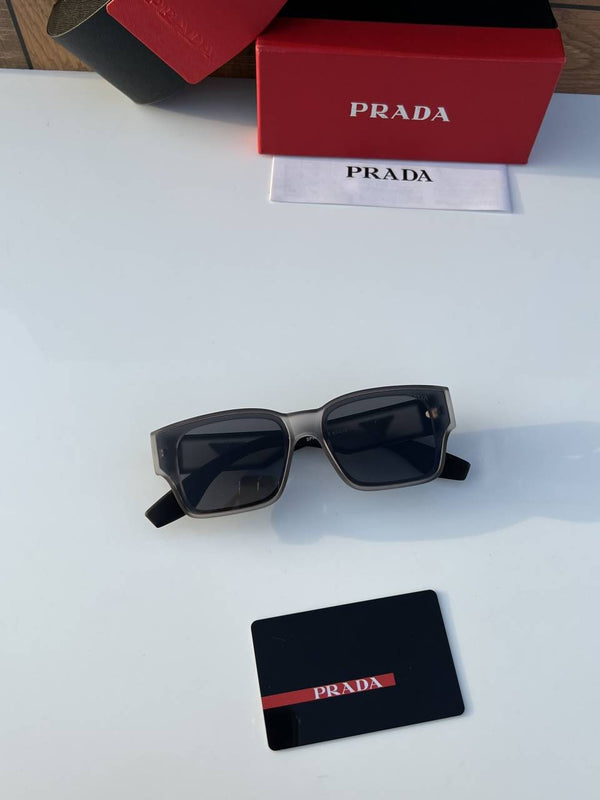 Prada_899_grey